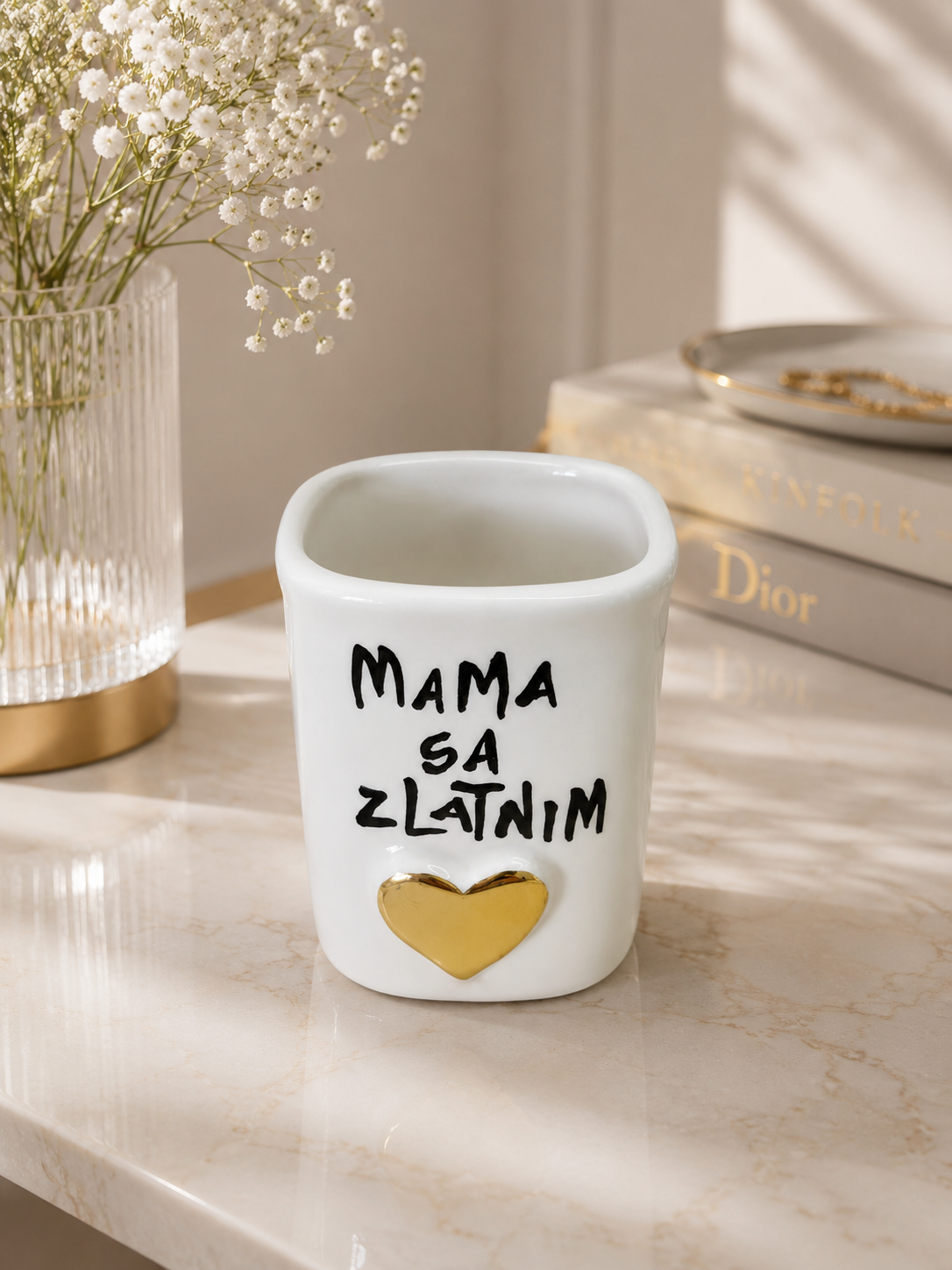 Šalica kocka zlatni trag